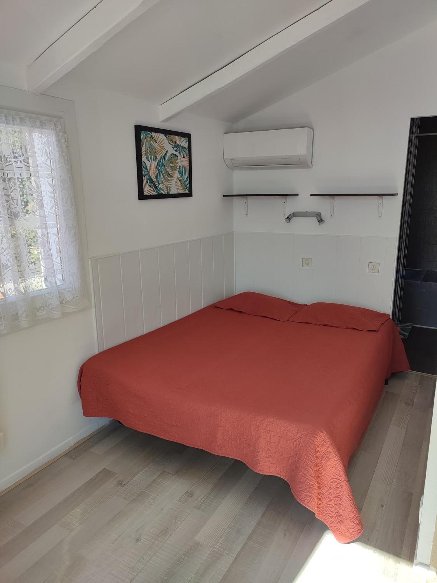 Hotel Le Calypso Єр Екстер'єр фото